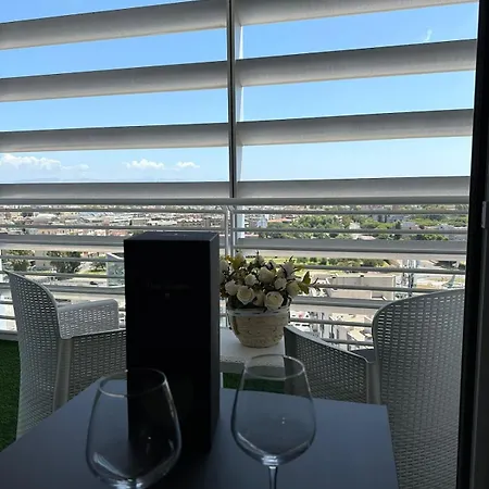 Loft Elegante E Ultra Moderno
